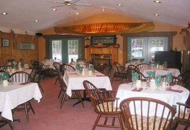 Algonquin Lakeside Inn Dwight Zewnętrze zdjęcie
